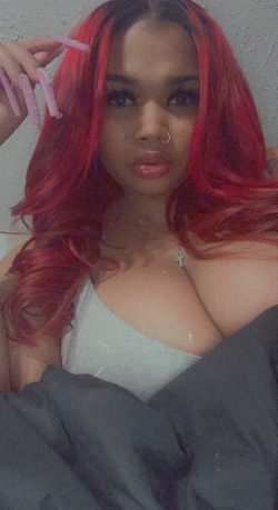 Nellie B (thebeeee) Leaked Photos and Videos