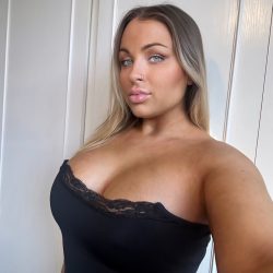 Abbie Carroll 🤍 OnlyFans Leaked Videos & Photos