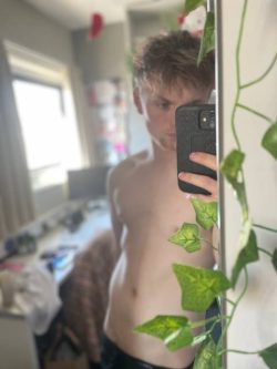 Spencer OnlyFans Leaked Videos & Photos