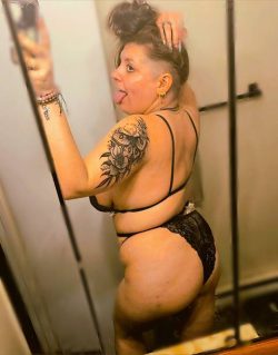 ֆꈤᎧຟ฿นꈤꈤʏC̶̷̲̅ (voluptuous.peach) Leaked Photos and Videos