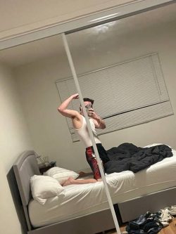 john (johnnysam420) Leaked Photos and Videos