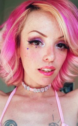 💗Zoe Riot💗 OnlyFans Leaked Videos & Photos