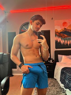 Andrew ;) OnlyFans Leaked Videos & Photos
