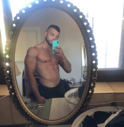 Johnny V OnlyFans Leaked Videos & Photos