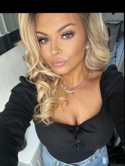 Barbie x OnlyFans Leaked Videos & Photos