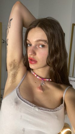 HAIRY GODDESS OnlyFans Leaked Videos & Photos