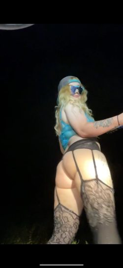 👱🏼‍♀️Blondie with a Booty 🥵🍑 (haleybby69) Leaked Photos and Videos