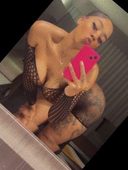 Pretty Problem Pocaaa💰 OnlyFans Leaked Videos & Photos