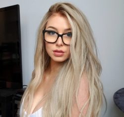 MIKAYLAH OnlyFans Leaked Videos & Photos