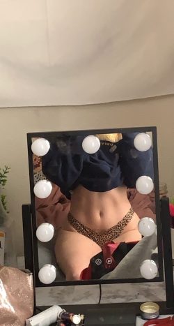 honey OnlyFans Leaked Videos & Photos