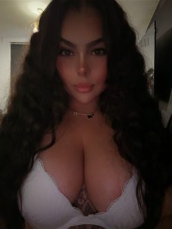 D (sweetlatin_xox) Leaked Photos and Videos