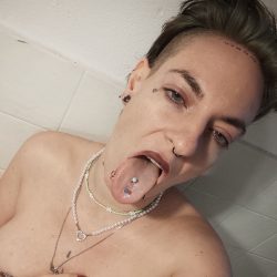 AliceBitchcraft4free OnlyFans Leaked Videos & Photos