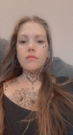 Sexy Tattooed Feet OnlyFans Leaked Videos & Photos