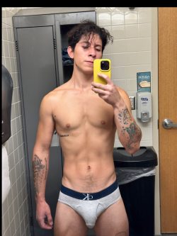 Twentyoneandover OnlyFans Leaked Videos & Photos