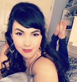 Positively Barefoot OnlyFans Leaked Videos & Photos