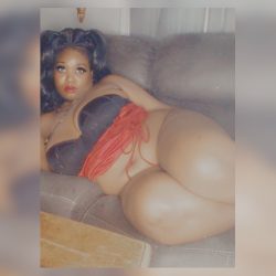 Candystripe Curves🍬🥵💋 (candycurvesari) Leaked Photos and Videos