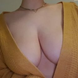 bee OnlyFans Leaked Videos & Photos