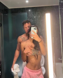 Couple $hit OnlyFans Leaked Videos & Photos