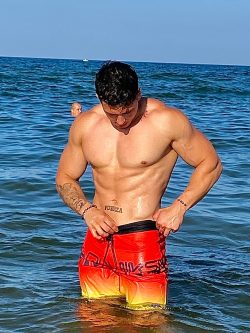 Adrián OnlyFans Leaked Videos & Photos