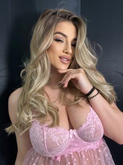 Giulia OnlyFans Leaked Videos & Photos