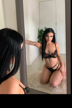 Elysha Pearl OnlyFans Leaked Videos & Photos