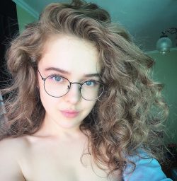 Green Witch (curly.witch) Leaked Photos and Videos