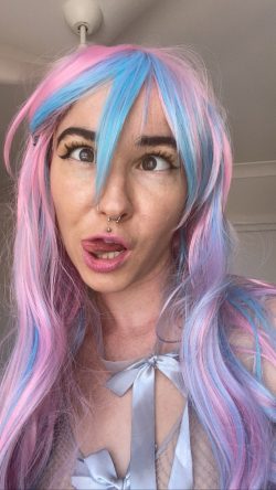 Naughty Ester (naughtyester) Leaked Photos and Videos