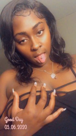 FreakyyE💦💋 (freakyy_e) Leaked Photos and Videos