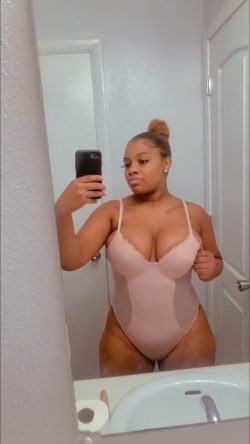 Armani Kelly OnlyFans Leaked Videos & Photos