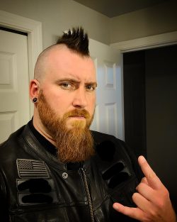 Bearded Biker (bearded_biker_life) Leaked Photos and Videos