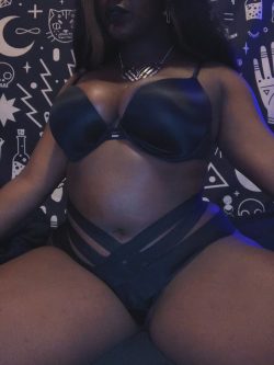 Kayla The Onyx Goddess 🍫🖤✨ OnlyFans Leaked Videos & Photos