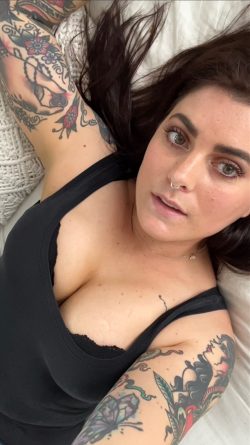 Cassia Grace (thealternativemom) Leaked Photos and Videos