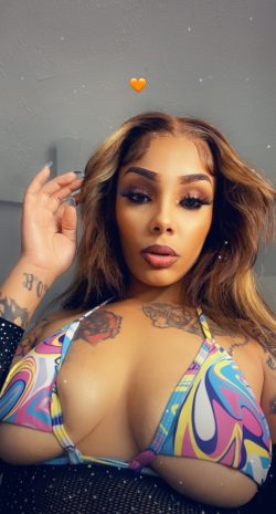ShesQueenMoney (shesqueenmoney) Leaked Photos and Videos