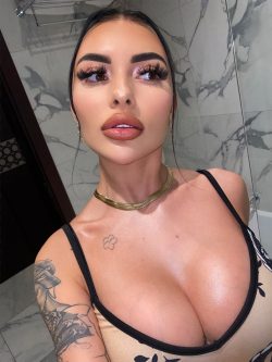 Mary H OnlyFans Leaked Videos & Photos