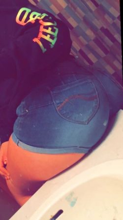 Badbit$h (sassymommy5) Leaked Photos and Videos