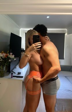 H & S (hollyandsam) Leaked Photos and Videos