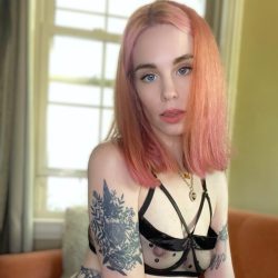 Clementine OnlyFans Leaked Videos & Photos