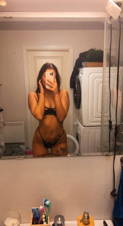 Lea OnlyFans Leaked Videos & Photos