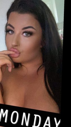 Kayla OnlyFans Leaked Videos & Photos