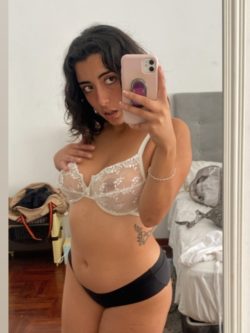MELISSA - YOUR FAVORITE COLLEGE LATINA (meli_2304) Leaked Photos and Videos