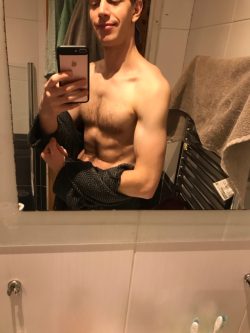 Filip J (chavcentral) Leaked Photos and Videos
