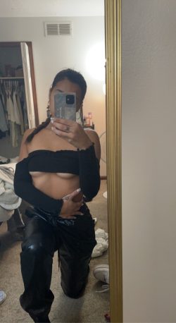 J (jlovaxo) Leaked Photos and Videos