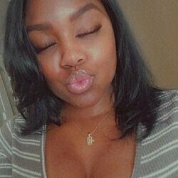 k. 👑💋 (crownherkayyy) Leaked Photos and Videos