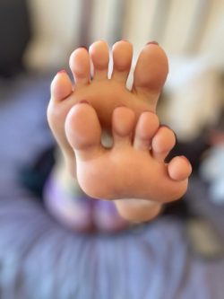 K-Baby Foot Goddess OnlyFans Leaked Videos & Photos