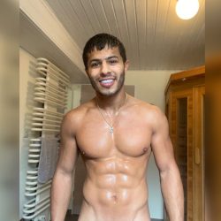 Freehunkmo OnlyFans Leaked Videos & Photos