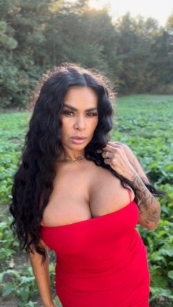 Ms.Triple-X Official OnlyFans Leaked Videos & Photos