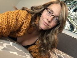 Sexy Crocheting and more with Misty (bras_and_hooks) Leaked Photos and Videos