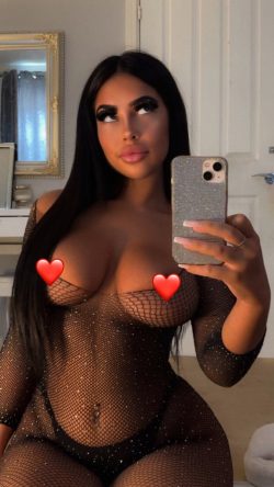 Bella Mai😽 OnlyFans Leaked Videos & Photos