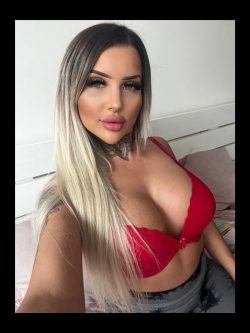 PinkGirl OnlyFans Leaked Videos & Photos