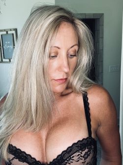 Mrs Stevie Laine OnlyFans Leaked Videos & Photos